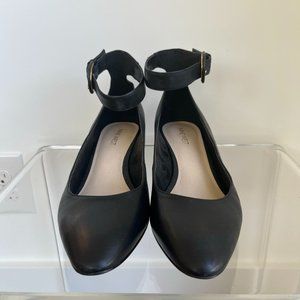 Nine West low heeled black shoe with ankle strap